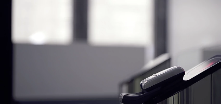 Commercial Automatic Door Locks Repair in Avenal, CA