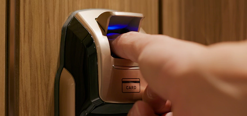 Locksmith Company For Window Lock Installation in Avenal, California