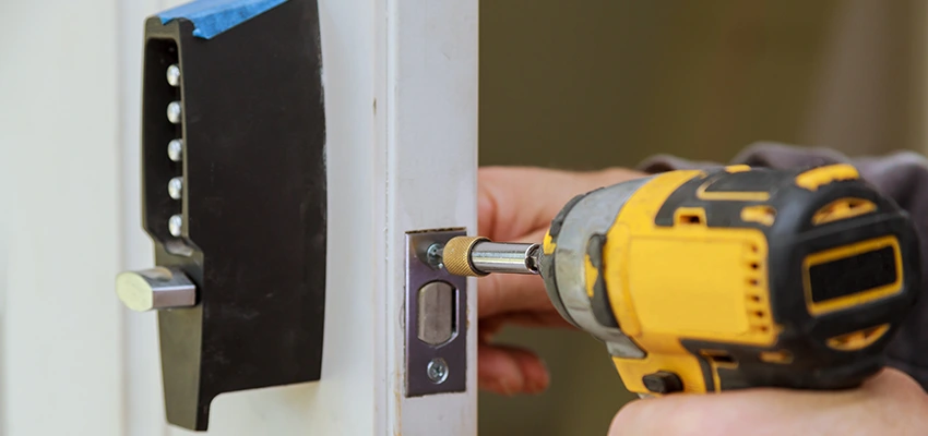 Eviction Locksmith For Key Duplication in Avenal, California