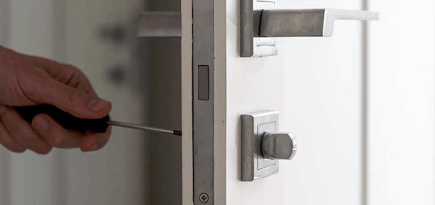 Key Programming Locksmith Open Now in Avenal, California